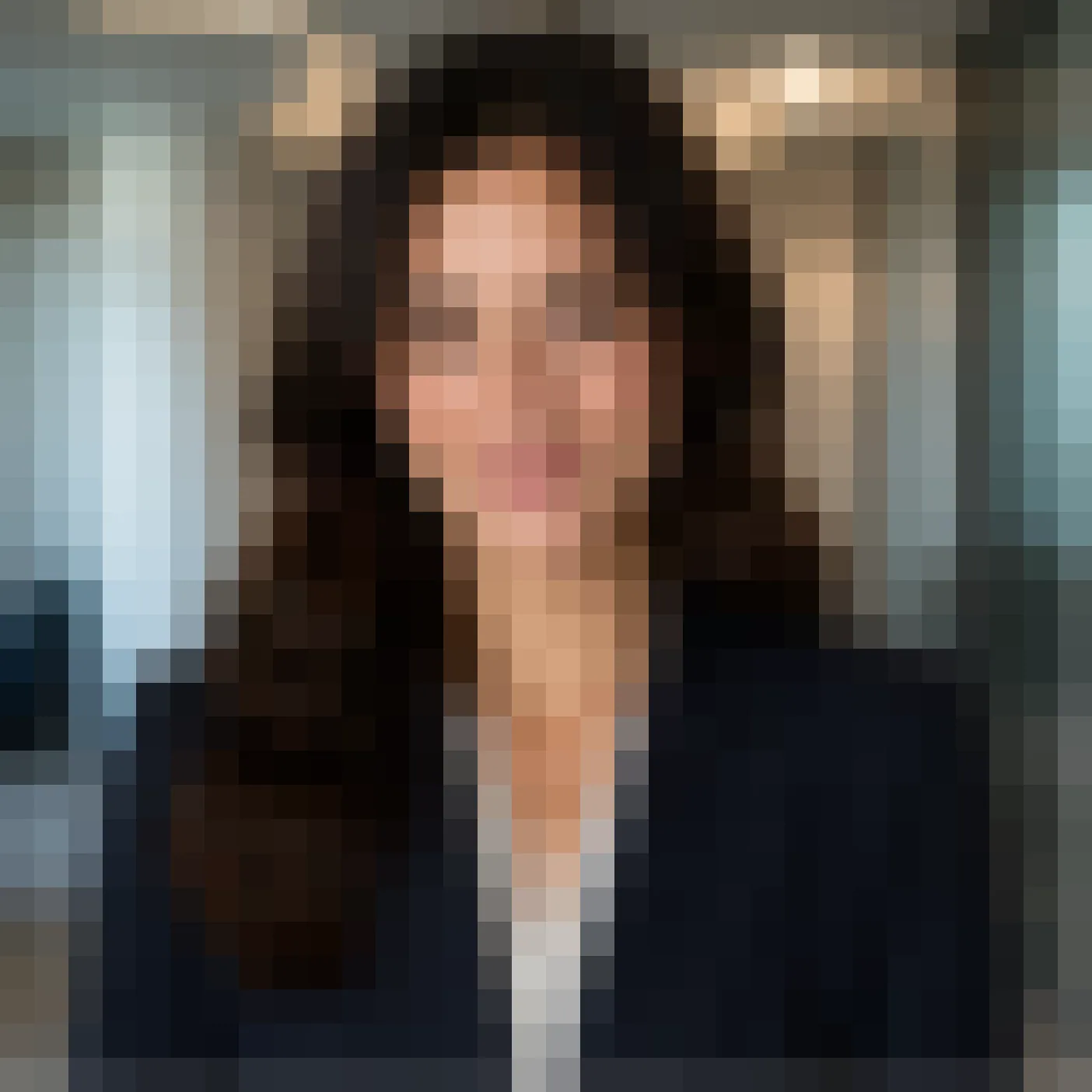 We generate your personalized AI headshots